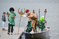 Neptun20m.20foelge20laegger20til
